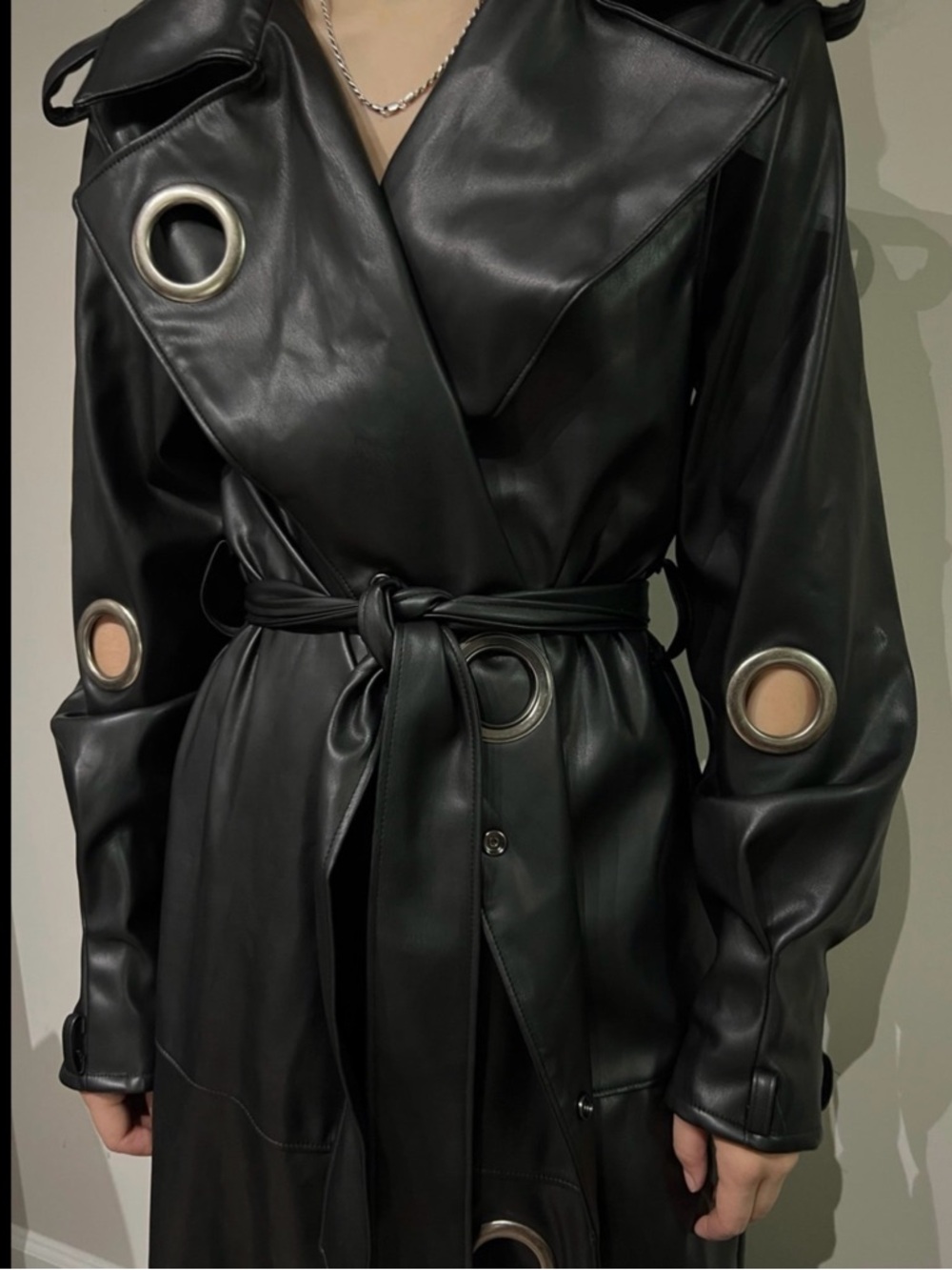 Poster Girl Dolls Kill ‘MISBEHAVING’ Faux Leather Trench Coat O Ring XL NWT - Picture 2 of 15
